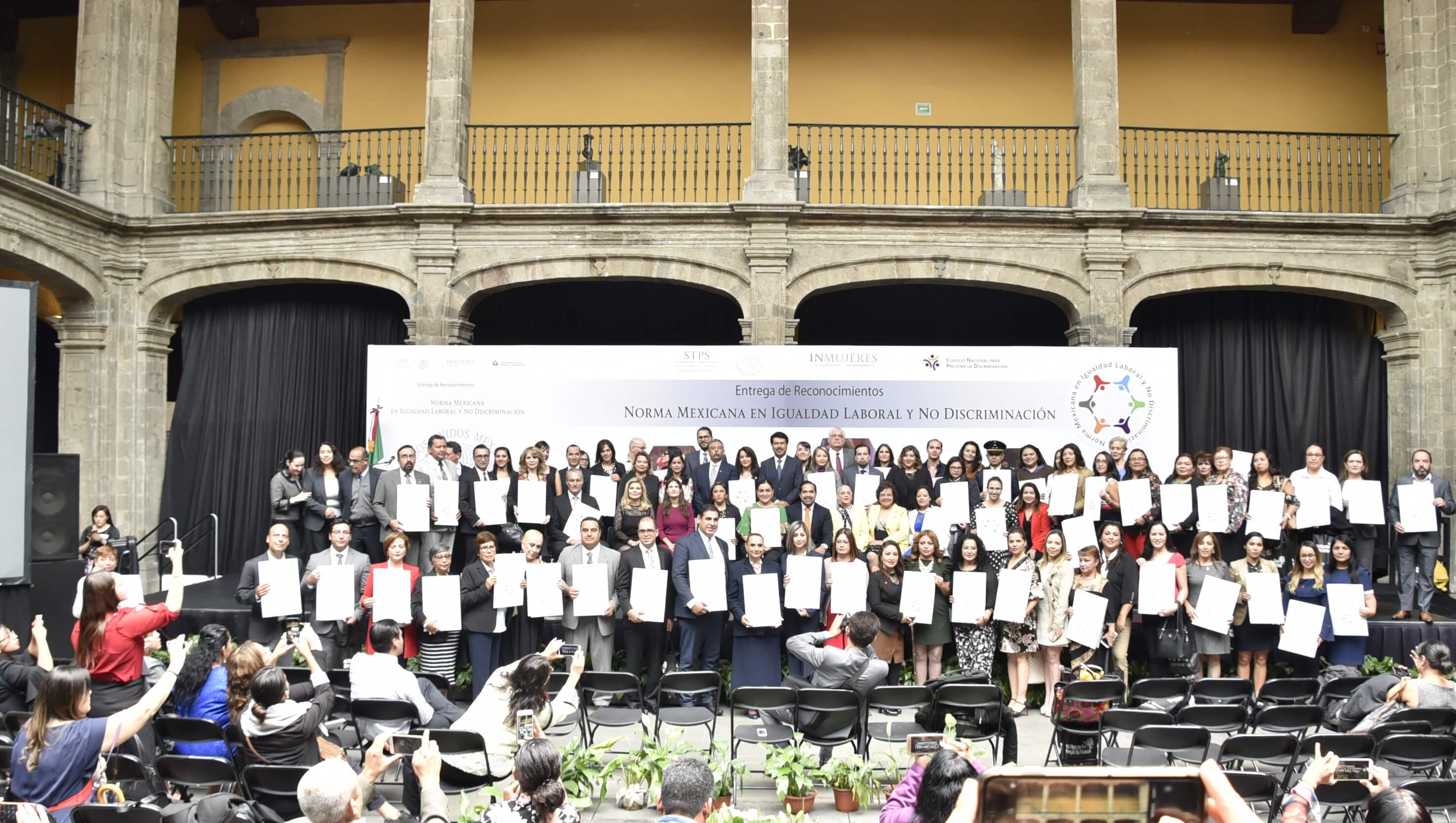 Entrega de Reconocimientos a Centros de Trabajo Certificados 2018