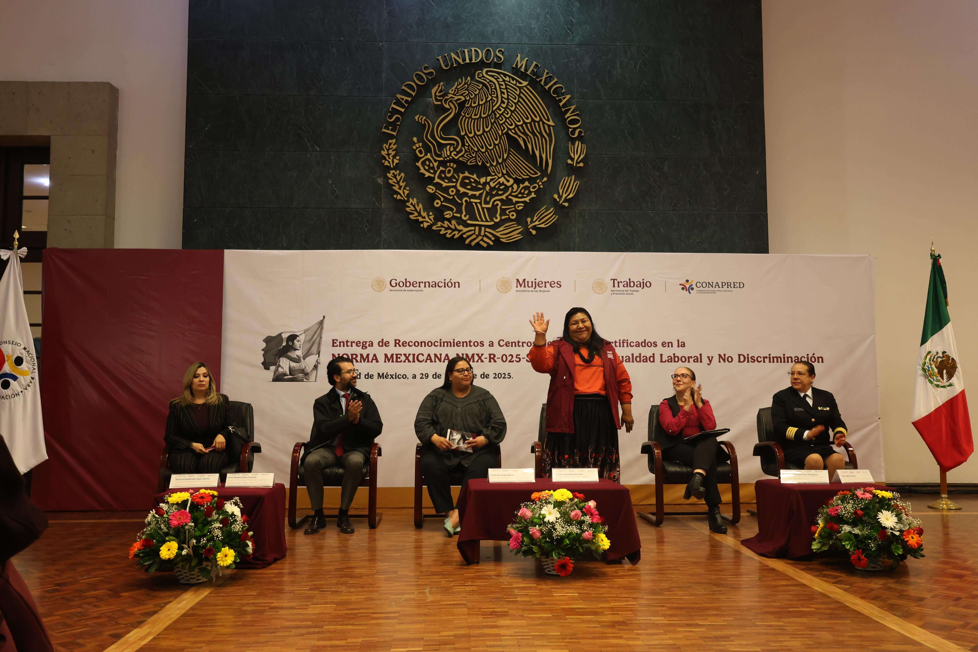 Entrega de Reconocimientos a Centros de Trabajo Certificados 2024